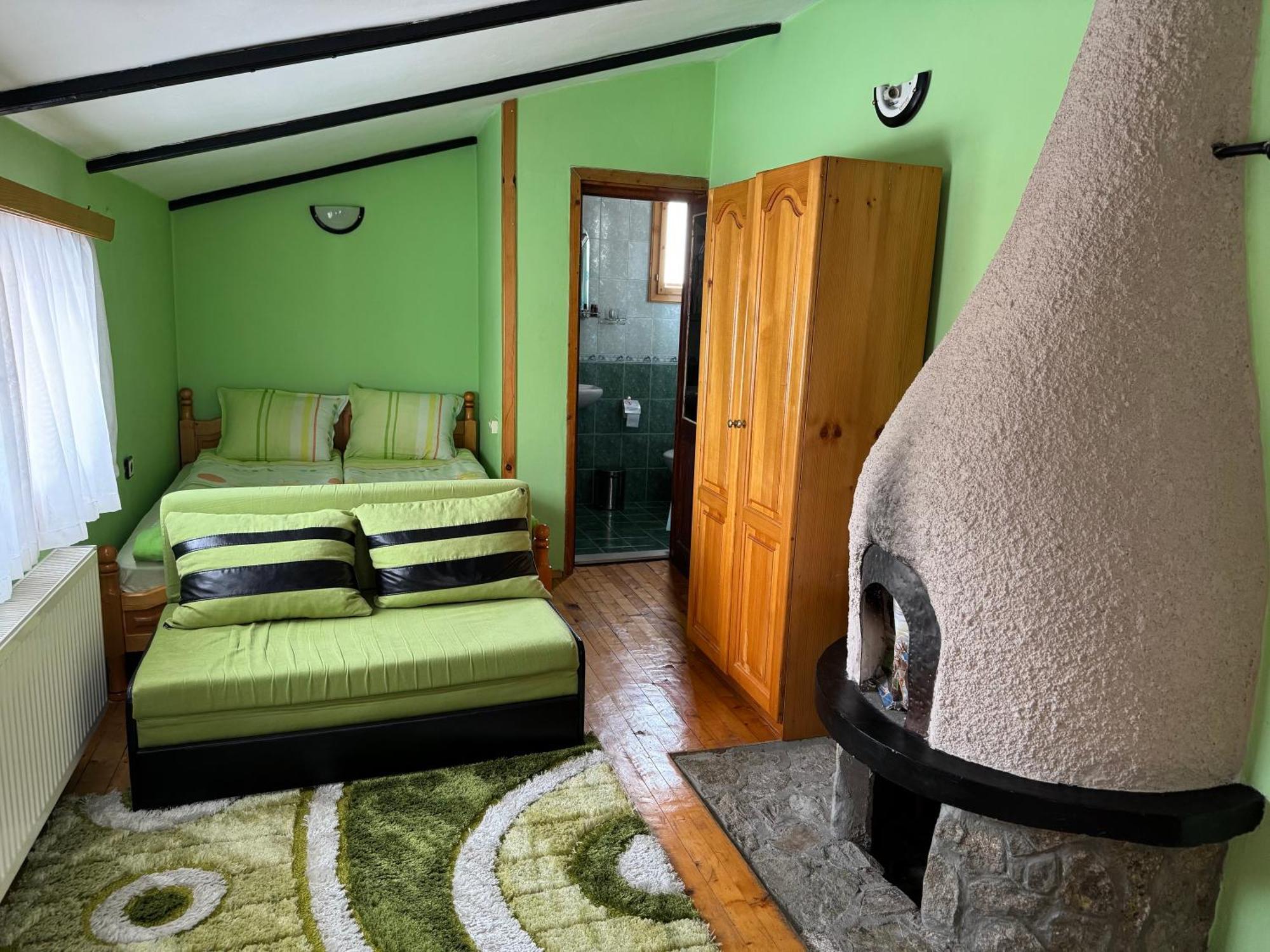 Mama Emiliya Guest House Beli Iskar Exterior foto