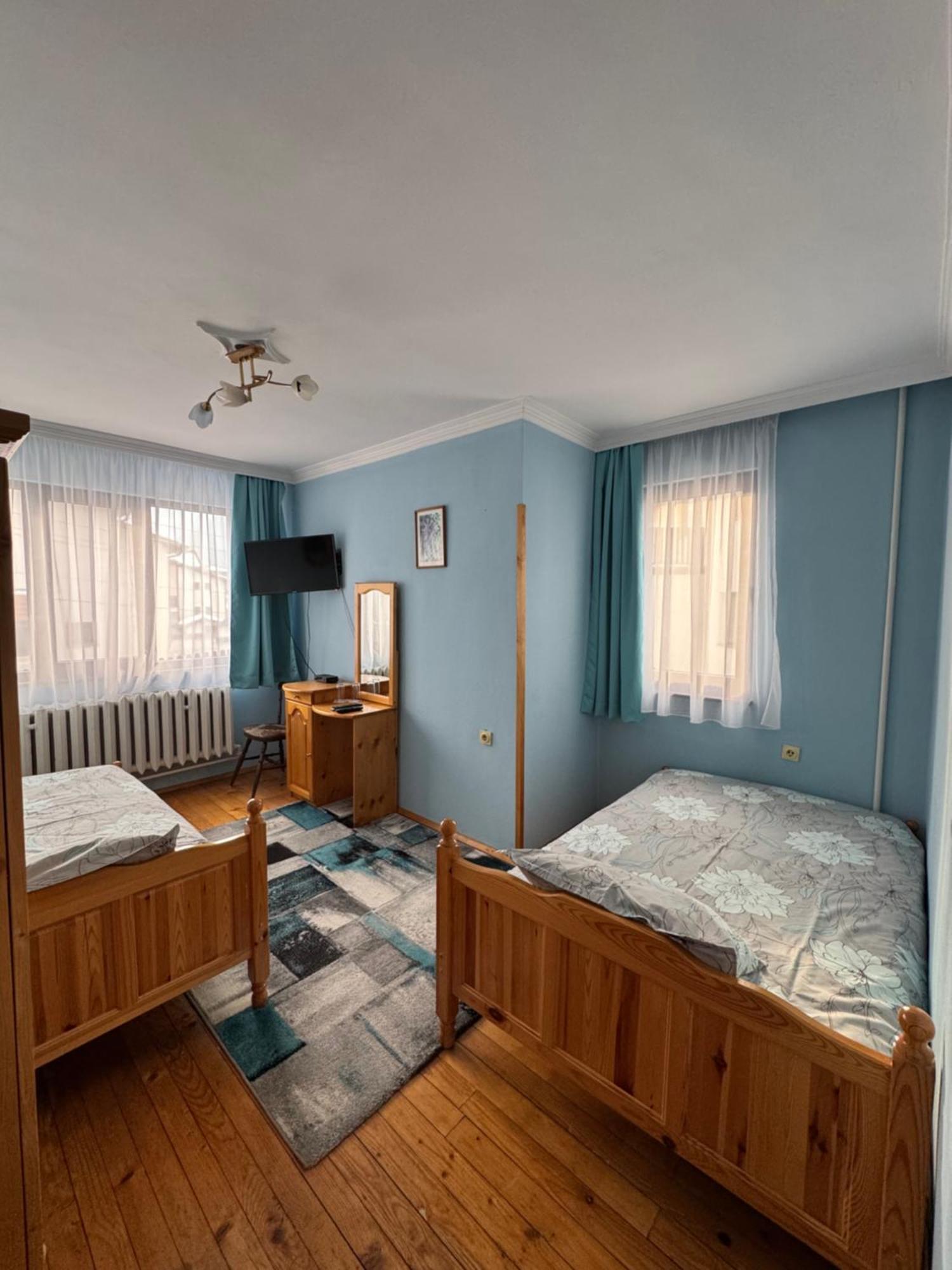 Mama Emiliya Guest House Beli Iskar Exterior foto